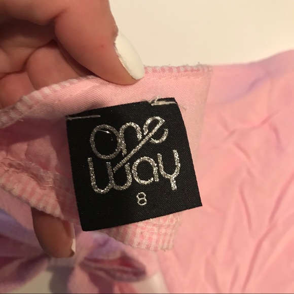 LF One Way Halter Top - Picture 4 of 6